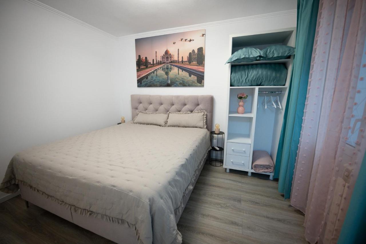 L&R Boutique Apartment Otelu Rosu Zewnętrze zdjęcie